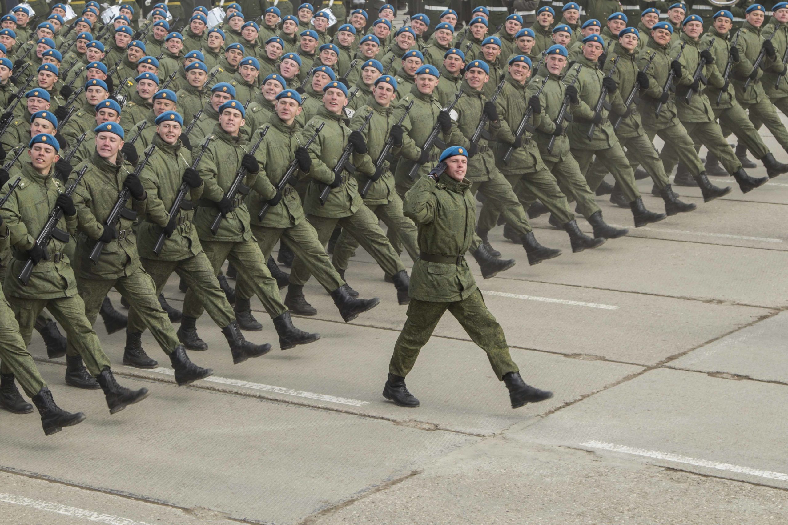Сильнейшие армии в истории. Армия современности. Мощная армия России.