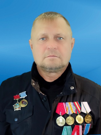 Поликарпов